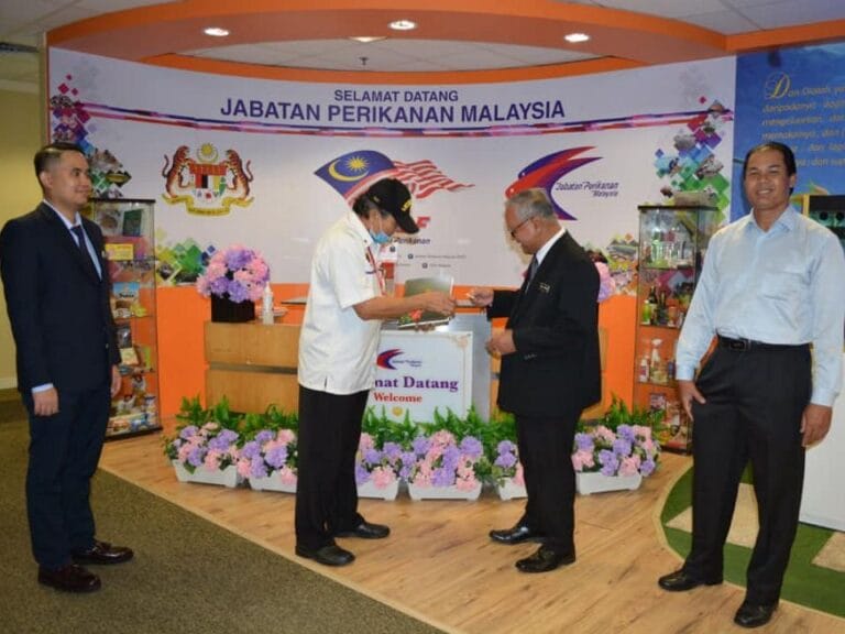 Majlis Penyerahan Tabung Rayuan Hari Pahlawan Tahun 2020 oleh Timbalan Ketua Pengarah Perikanan (Pembangunan), DOF kepada Ketua Cawangan Persatuan Veteran ATM, Putrajaya.