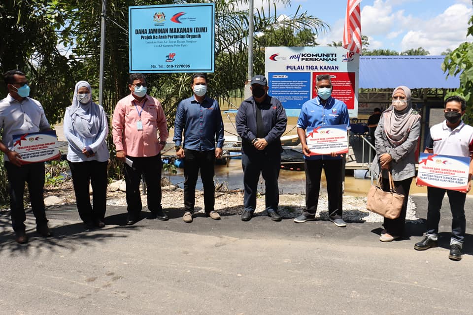 Lawatan Ketua Pengarah Perikanan Malaysia Ke Ternakan Ikan Air Tawar Dalam Sangkar Pulau Tiga Kanan Perak Tengah Portal Rasmi Jabatan Perikanan Malaysia