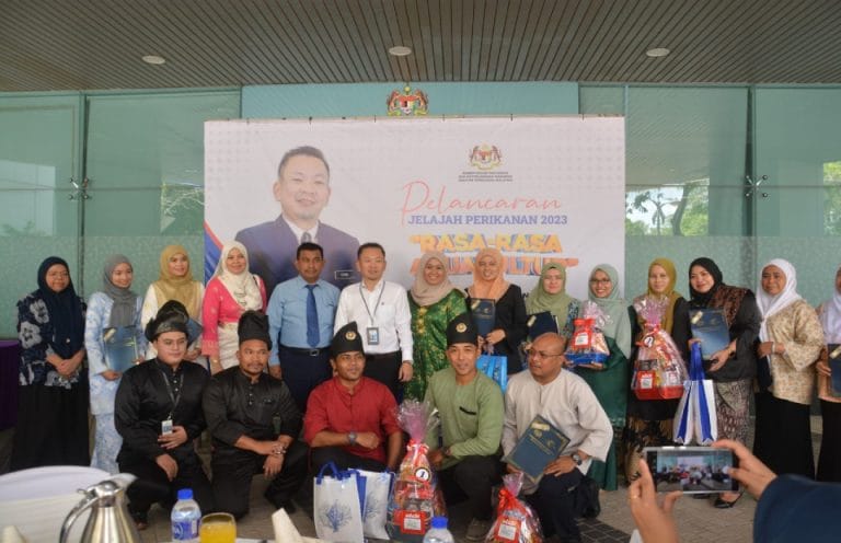 Timbalan Menteri Pertanian dan Keterjaminan Makanan YB Tuan Chan Foong Hin telah merasmikan Program Jelajah Perikanan 2023 “Jom Rasa-Rasa Akuakultur” di Perkarangan Wisma Tani, Putrajaya.