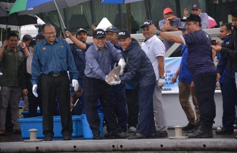 Majlis Pelepasan Induk Ikan di Tasik Putrajaya sempena Hari Terbuka Putrajaya yang akan berlangsung pada 4 Mac ini di Persiaran Perbadanan Putrajaya.