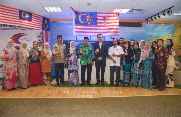 Jabatan Perikanan Malaysia(DOF) menerima kunjungan hormat delegasi dari Institut Akuakultur Antarabangsa dan Sains Akuatik (I-AQUAS), Universiti Putra Malaysia(UPM) dalam membincangkan Kerjasama di dalam industri perikanan.