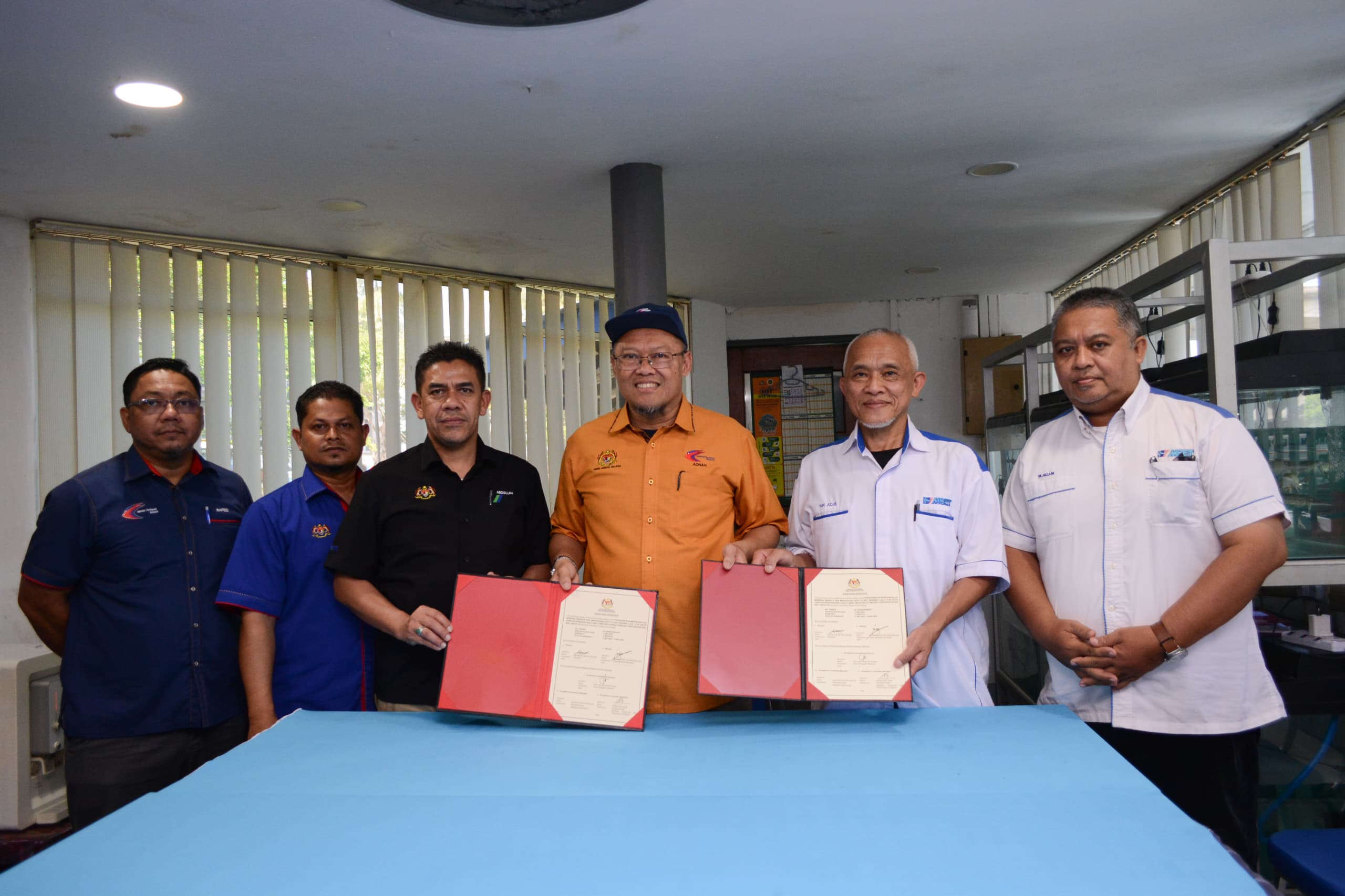 penyerahan bot melaka