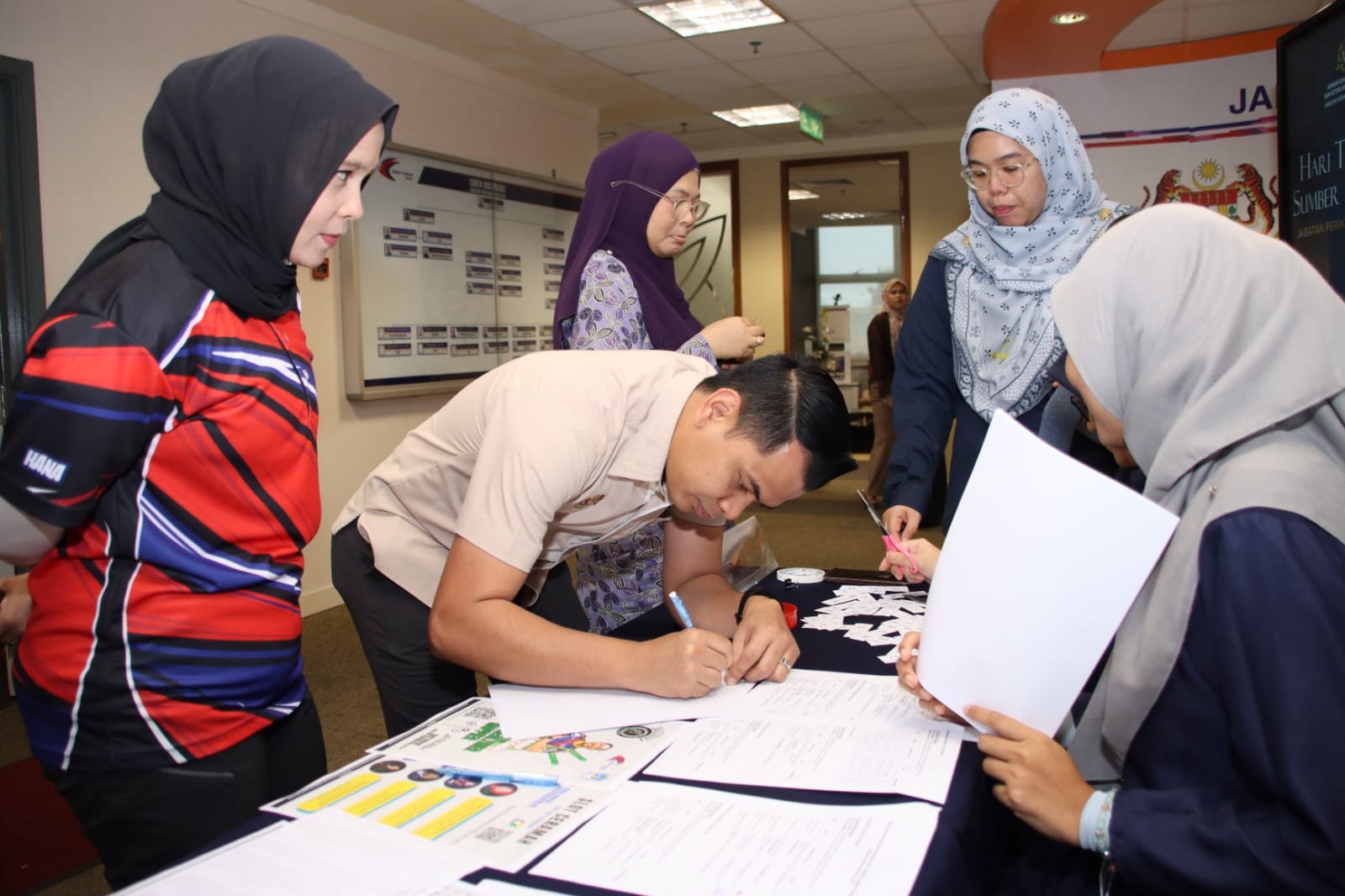 hari terbuka sumber manusia DOF 2025